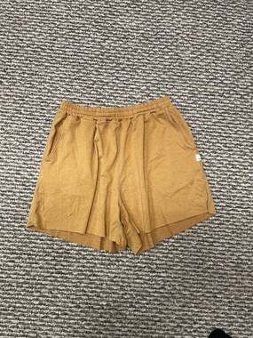 Vuori Sunwashed Boyfriend Short Style VW3007 in Flax Heather